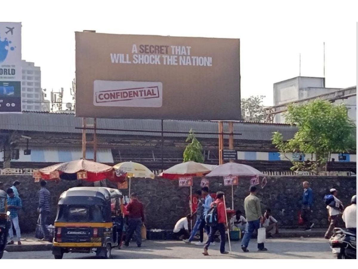 A secret that will Shock the Nation!- These Confidential hoardings have made the entire country guess the top secret