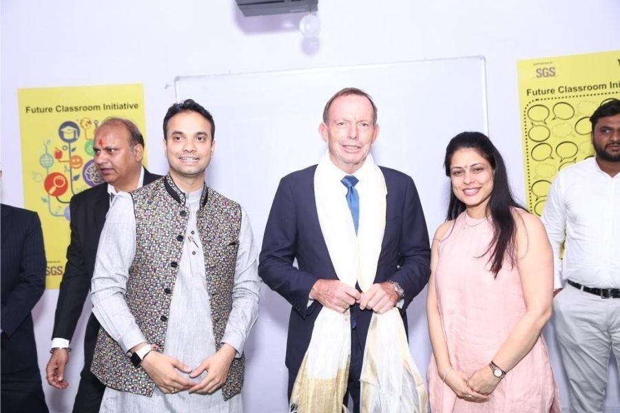 Former Australian PM Anthony Abbott plays rapid fire with NGO Yuva Unstoppable Scholars