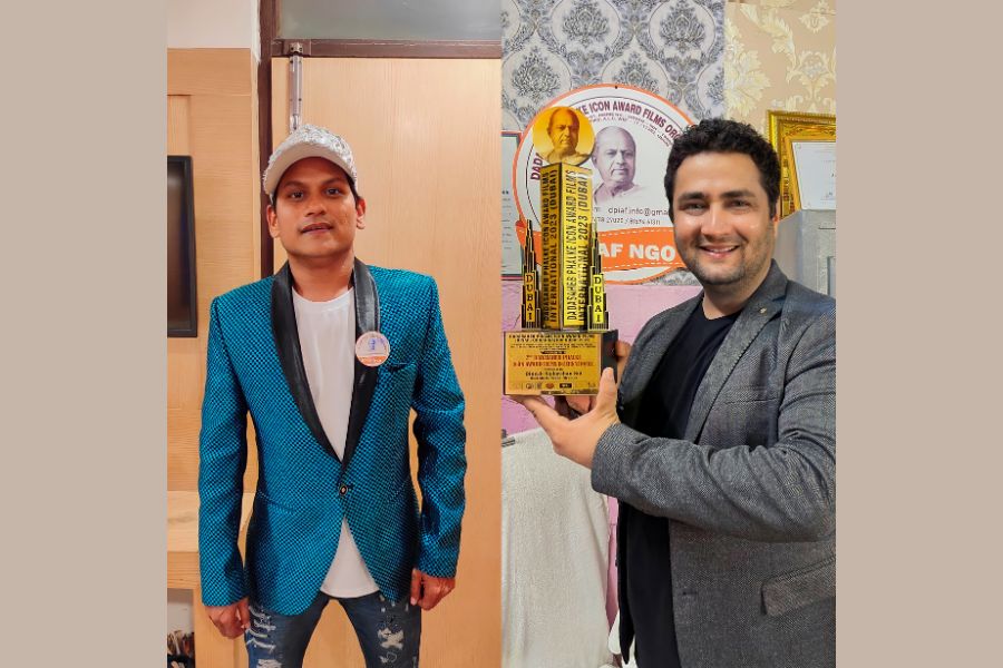 Kalyanji Jana takes DPIAF to a new level, congratulates Dinesh Sudarshan Soi for the much-deserved recognition