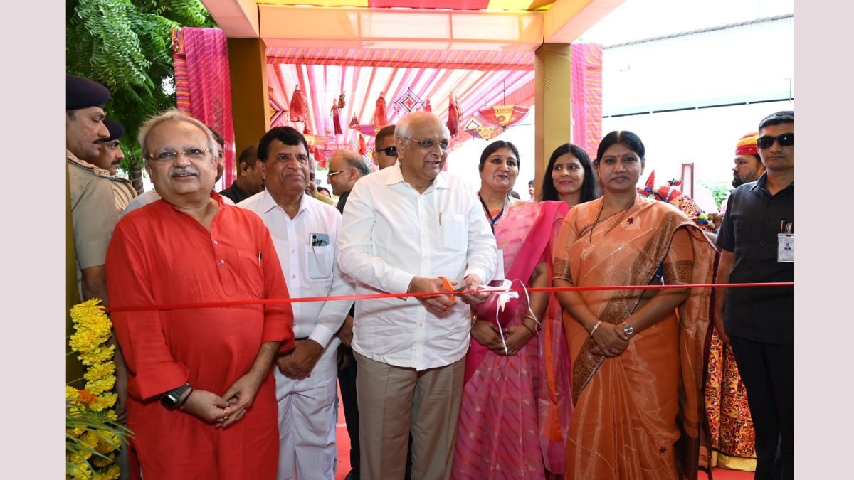 Maheshwari Sangini Sangathan takes a collective pledge for organ donation in CM Bhupendra Patel’s presence