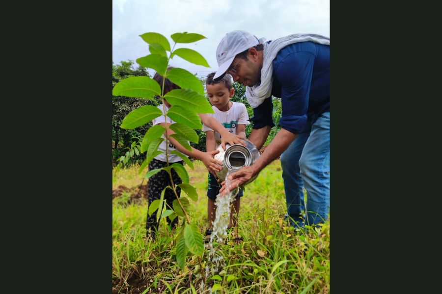 Planting the Roots of a Future Forest: Sajikumar’s Initiative Blossoms on Independence Day in Karjat