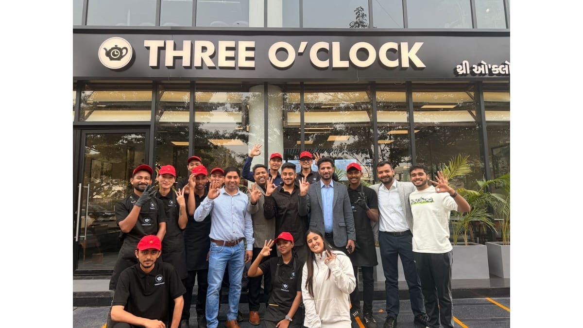 Three O’Clock Café Hits 7th Milestone in India with Franchise India Three O’Clock Café - PNN