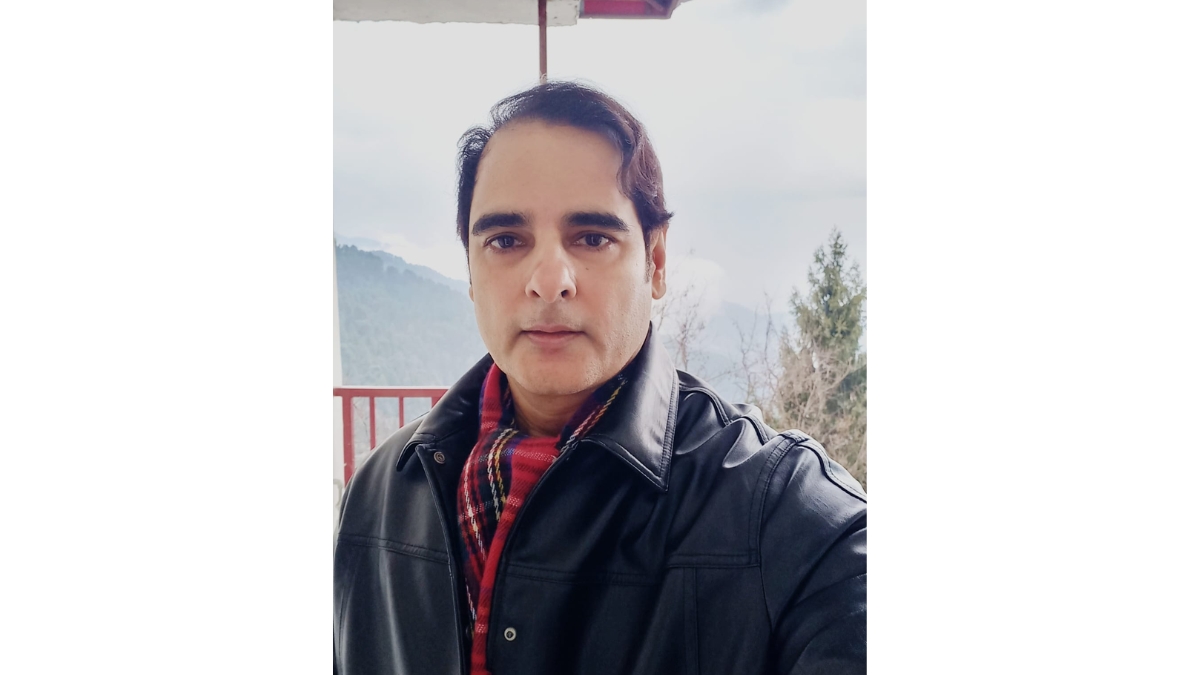 Joyneel Mukerji Pays Tribute To His Late Grandfather Shree Joy Mukerji-PNN