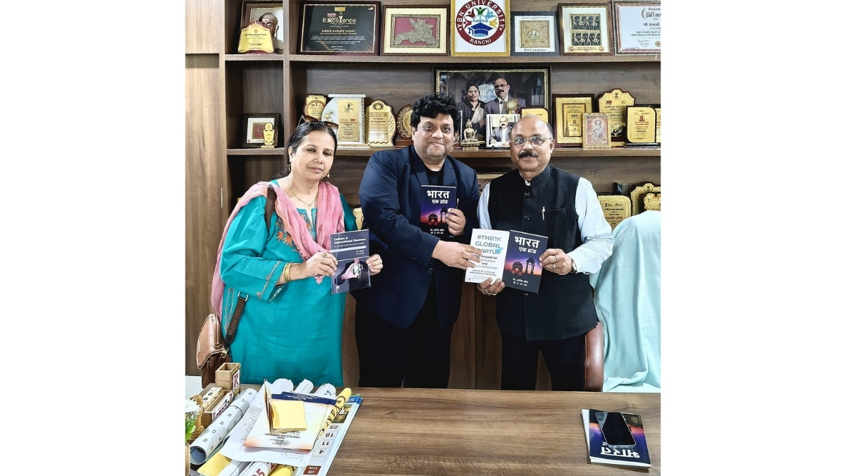 YBN University at the Centre of Global Entrepreneurship Dialogue helps Launch of Book “ThinkGlobalStartup – 10 Secrets revealed”-PNN